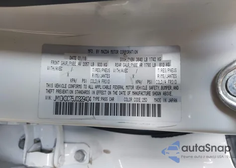 2018 Mazda Cx-3 Touring z USA, uszkodzony, nr VIN JM1DKDC75J0329404